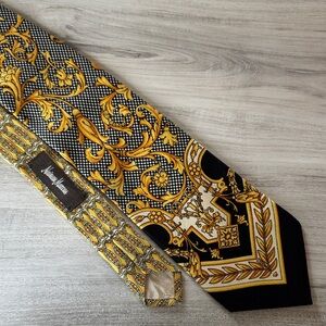 Versace Black and Gold Baroque Tie